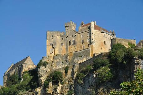 CHATEAU DE BEYNAC (Dordogne) z01