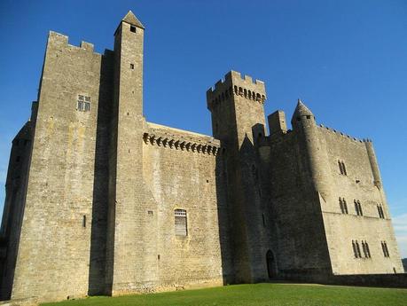 CHATEAU DE BEYNAC (Dordogne) z04