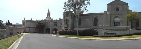 Los Angeles, jour 1: Akasha Restaurant, Forest Lawn, Autry Museum SAM_0200