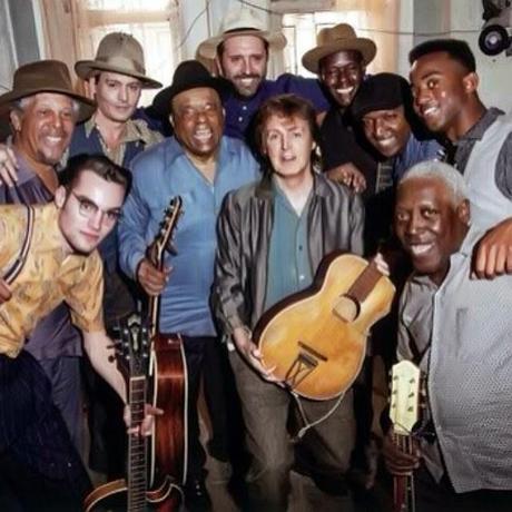 Paul McCartney : de nouvelles photos de son nouveau clip Paul McCartney : de nouvelles photos de son nouveau clip