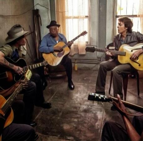 Paul McCartney : de nouvelles photos de son nouveau clip Paul McCartney : de nouvelles photos de son nouveau clip