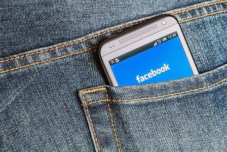 facebook mise à jour de statut automatique applications tierces Facebook veut en finir avec les mises à jour de statut automatiques