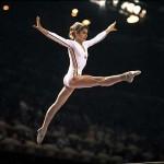 NADIA, LA CAMARADE GYMNASTE PARFAITE nadiacomaneci2