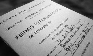 Louer une voiture et conduire à Bali Permis de conduire international