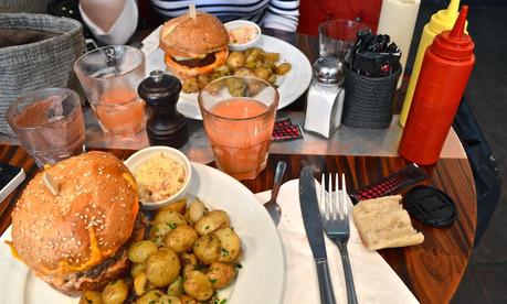 Brunch au Belmont Brunch au Belmont