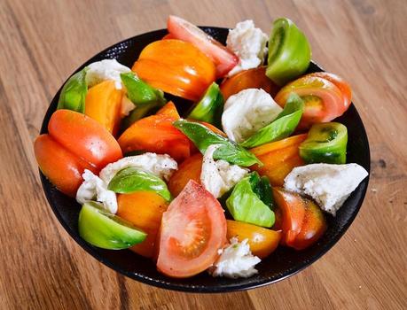 salade Tomates Mozza - Les Petits Plats de Mélina