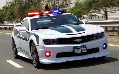 Les voitures de police de Dubaï