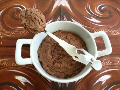 mousse hyperprotéinée chocolat nougat au yaourt de soja P1130591