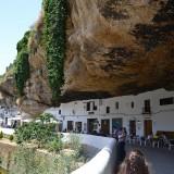 La Ville sous les Rochers – Espagne Setenil de Las Bodegas 01