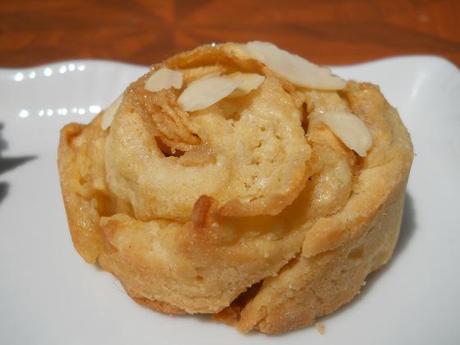 Tarte aux pommes en forme de rose DSCN3742