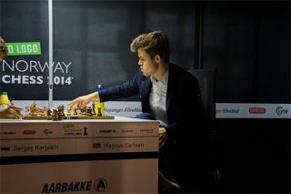 Echecs : Magnus Carlsen (2881) - Photo Chessbase