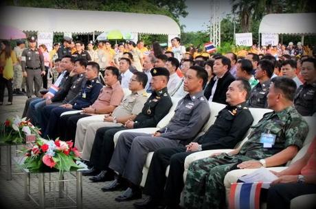 11 juin 2014, Udonthani. Spectacle en l’honneur des militaires DSCF8286