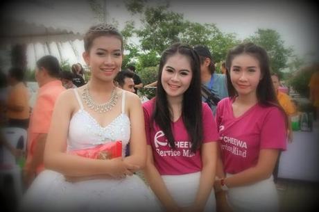 11 juin 2014, Udonthani. Spectacle en l’honneur des militaires DSCF8255