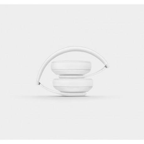 Beats by Dr.Dre x Snarkitecture 2