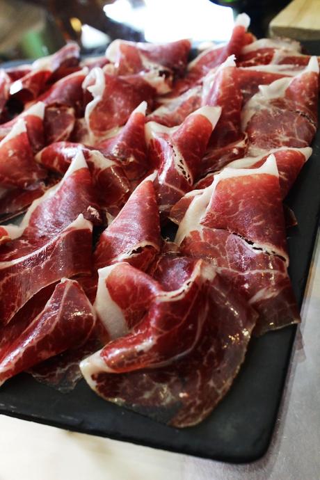 Cave Croisette - 06 400 Cannes Cave Croisette - 06 400 Cannes