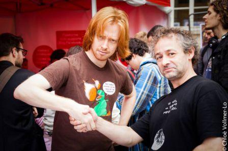 Zach et Phiip au Festiblog (photo de Chloé Vollmer-Lo)., juin 2014 Zach et Phiip au Festiblog (photo de Chloé Vollmer-Lo).