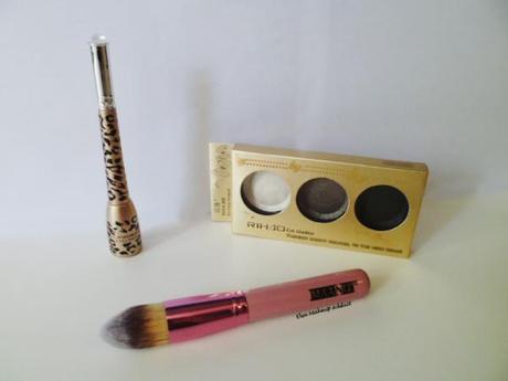 Born Pretty Store et ses cosmétiques peu chers, ça vaut quoi ? Causons pinceaux ! Born Pretty Store 1