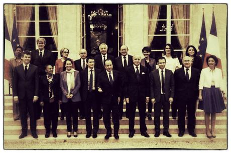 372ème semaine politique: Manuel Valls contre la mort de la politique 372ème semaine politique: Manuel Valls contre la mort de la politique