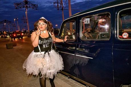 Il photographie les enterrements de vie de jeune fille en Angleterre stags-hens-and-bunnies014