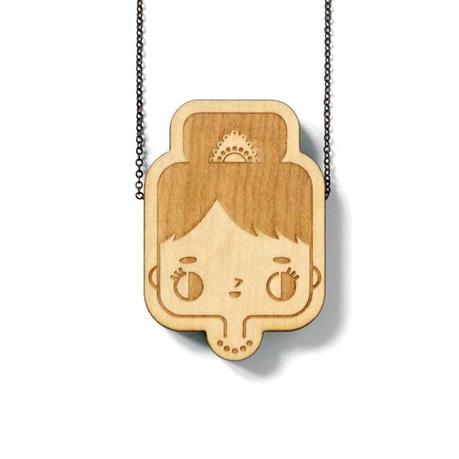 Sycomore - Nouvelle collection http://www.lesfollesmarquises.com/product/audrey-pendentif-bois-massif