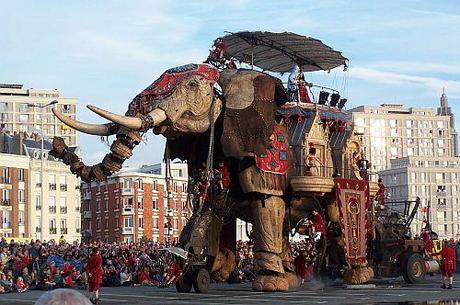 Linstallation du mois : Melpomen équipe le Royal De Luxe avec Diwel Royal de Luxe dimanche 050 a05b4 Linstallation du mois : Melpomen équipe le Royal De Luxe avec Diwel