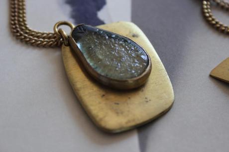 Mon collier So Capristi à Giverny sautoir laiton verre so capristi