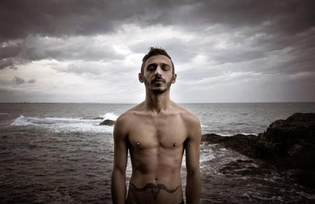 Les Lucioles livre pour le Refuge (association d'aide aux jeunes qui ont subi les violences homophobes): la soirée évènement lancement /Olivier Steiner son livre devient un film : Abandon une collecte pour la production. Les Lucioles livre pour le Refuge (association d'aide aux jeunes qui ont subi les violences homophobes): la soirée évènement lancement /Olivier Steiner son livre devient un film : Abandon une collecte pour la production.