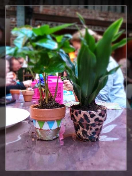 L’été est arrivé ! C’est le moment d’un DIY Tropical avec Truffaut ! L’été est arrivé ! C’est le moment d’un DIY Tropical avec Truffaut !