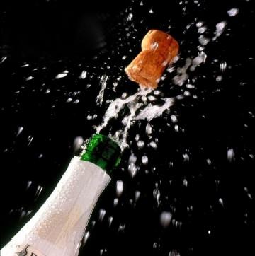 La droite meurt ? Que voilà une bonne nouvelle ! Champagne !