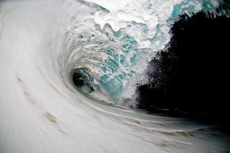 The Fantastic Photography of Clark Little photo JOB : Photographe de vagues à Hawaii !
