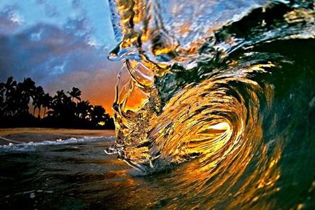 The Fantastic Photography of Clark Little photo JOB : Photographe de vagues à Hawaii !