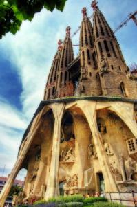 10 choses à ne pas manquer à Barcelone barcelona-sagrada-familia-1