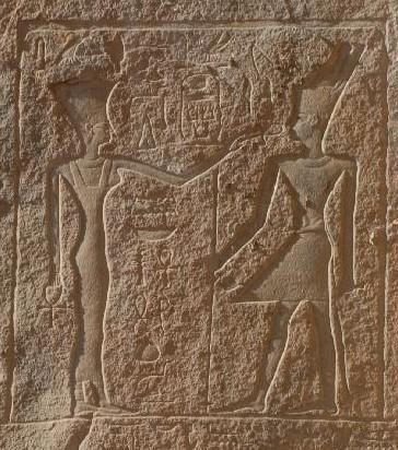 Elle fut exotique, belle, élégante, raffinée, la divine panachée Anouket et le temple d'Ouadi el-Seboua ! (6) en Égypte ancienne ! bis.jpg