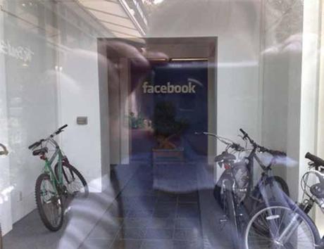 bureaux Facebook USA Découvrez les locaux de Facebook USA en images 