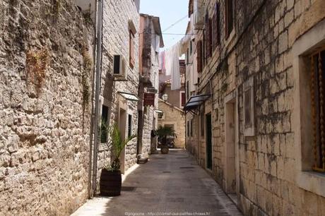 Trogir, la petite cité médiévale et notre ville préférée (voyage en Croatie #6) P6204980_trogir69_gagaone