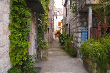 Trogir, la petite cité médiévale et notre ville préférée (voyage en Croatie #6) P6204980_trogir5_gagaone
