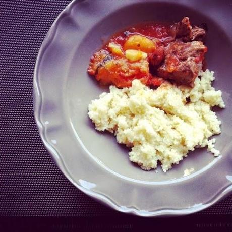 Une recette pour les parents et leurs nains: le tajine d'agneau aux
abricots Une recette pour les parents et leurs nains: le tajine d'agneau aux
abricots