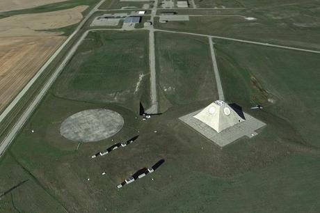 La Pyramide Radar – Dakota du Nord Dakota-Pyramide 01