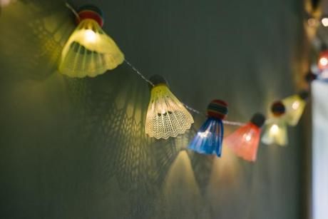 DIY – Eclairage d’été DIY guirlande lumineuse upcylée