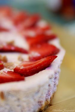 Pink Cheesecake, so girly - Amande Fraises Framboises façon crumble - Fête des mères heureuse ! cheesecake_2.jpg