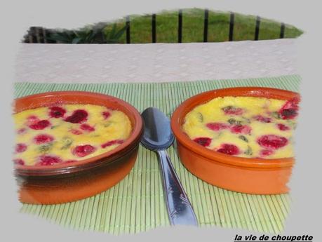 PETITES CREMES A LA MASCARPONE, FRAMBOISES ET BASILIC petites crèmes à la mascarpone, framboises et basilic-9660