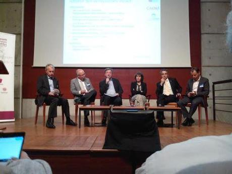 Sans contact (NFC) : une technologie qui s’implante peu à peu de gauche à droite : Arnaud Lecat, Pierre Métivier, François-Xavier Godron, Muriele Rouyer, Joël Eppe, Houssem Assadi.