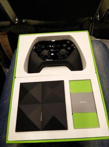 android  tv controller 600x809 Android TV : Aussi pour jouer...