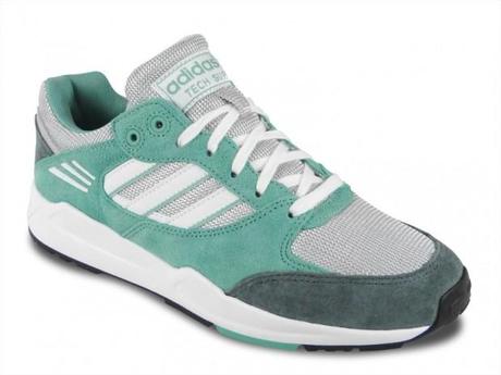 Adidas Tech Super Fade Ocean pour Femme adidas_tech_super_ef_w_fade_ocean_running_white_light_onix_m29666_4_