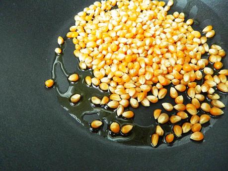 Pop Corn parmesan-tomates séchées et basilic Pop Corn parmesan-tomates séchées et basilic