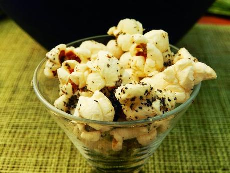 Pop Corn parmesan-tomates séchées et basilic Pop Corn parmesan-tomates séchées et basilic