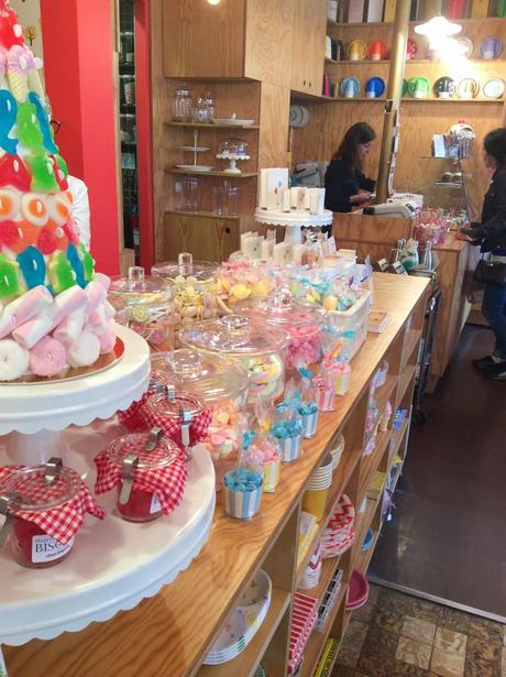 Wedding Spirit vous fait découvrir Chez Bogato, une boutique de Wedding Cake et biscuiterie sur mesure, tenté? Wedding Spirit vous fait découvrir Chez Bogato, une boutique de Wedding Cake et biscuiterie sur mesure, tenté?