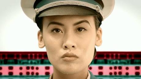 Le nouveau clip d'Indochine, Traffic Girl.