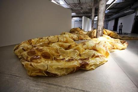 Huang Yong Ping // Galerie HAB de Nantes Huang Yong Ping // Galerie HAB de Nantes
