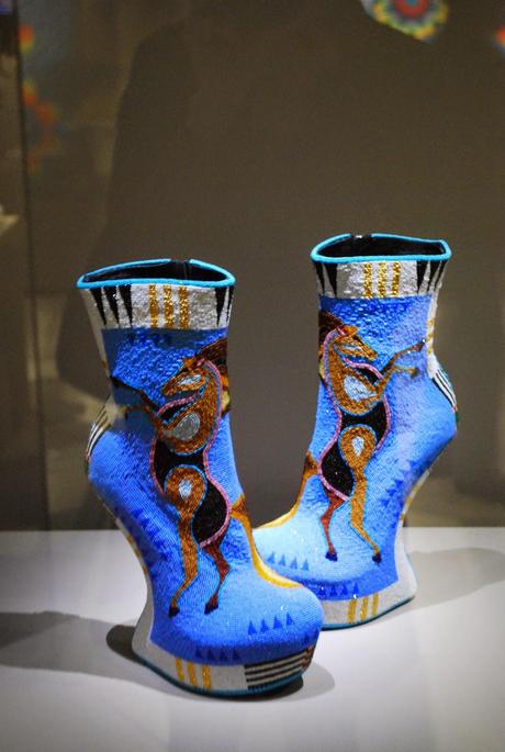 J. Okuma, Chaussures sabots, 2014